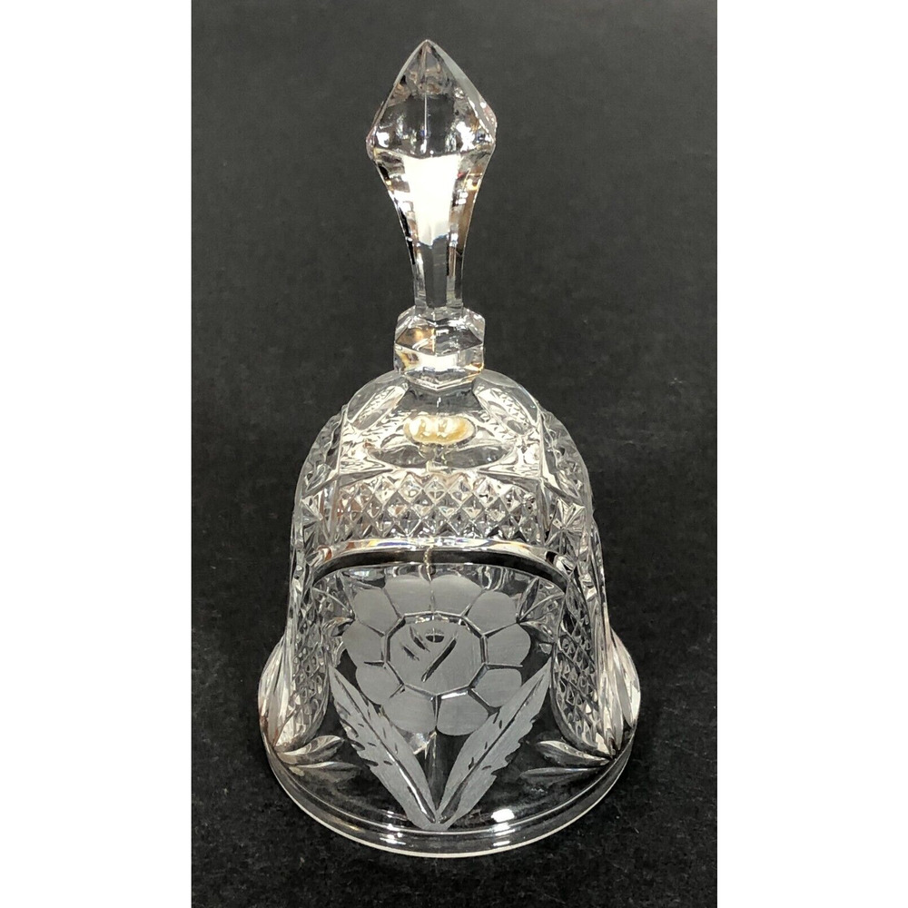 6" Etched Flower Crystal Glass Bell In Beautiful Sound Daisy Collectible